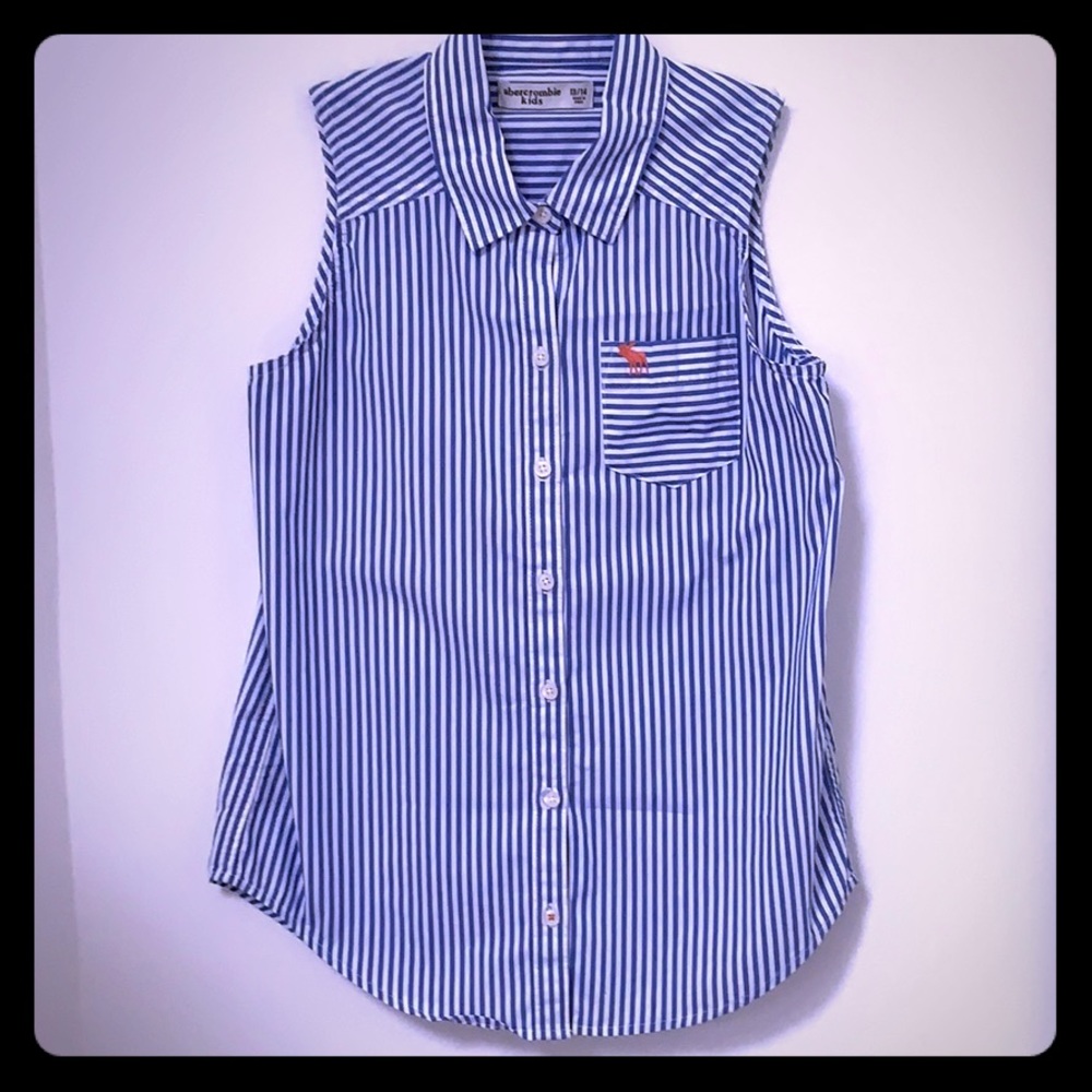 Abercrombie Kids Sleeveless Button Down